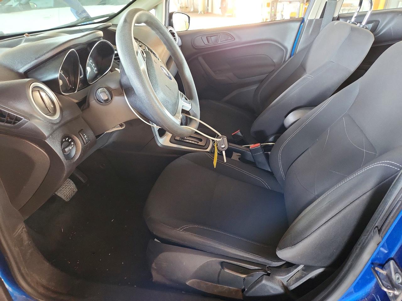 2019 FORD FIESTA SE photo 7