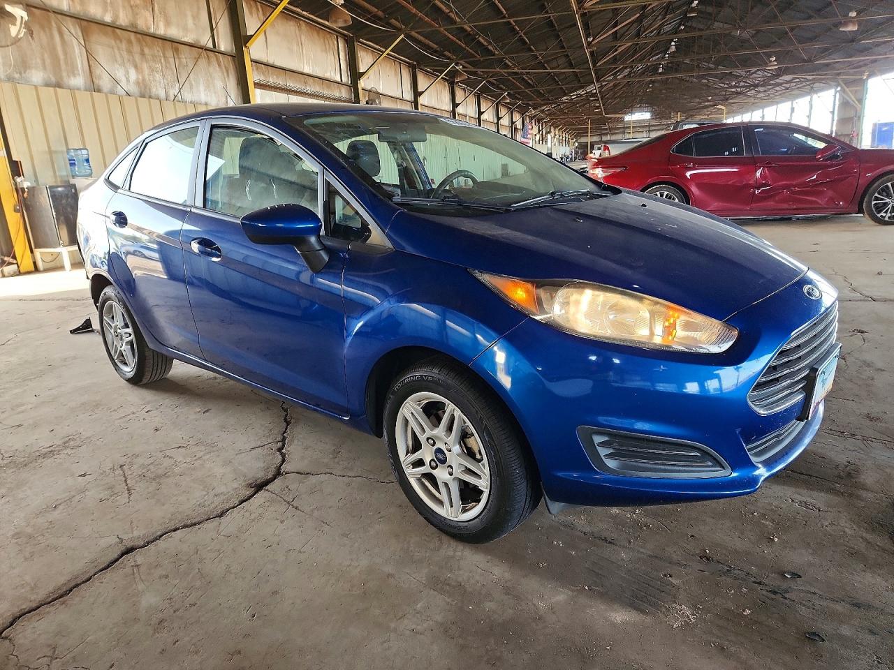 2019 FORD FIESTA SE photo 4
