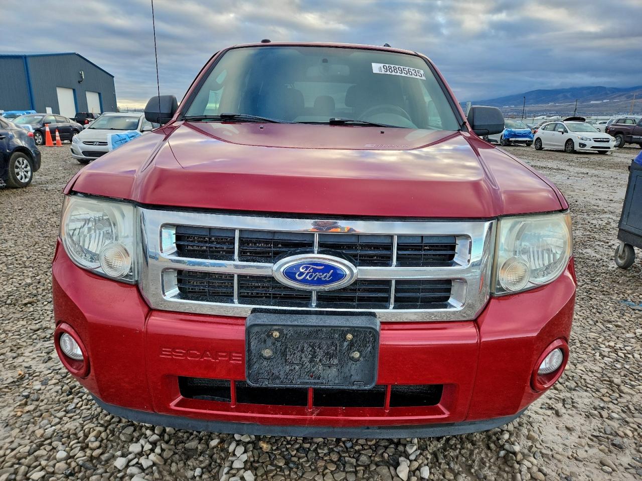 2011 FORD ESCAPE XLT photo 5