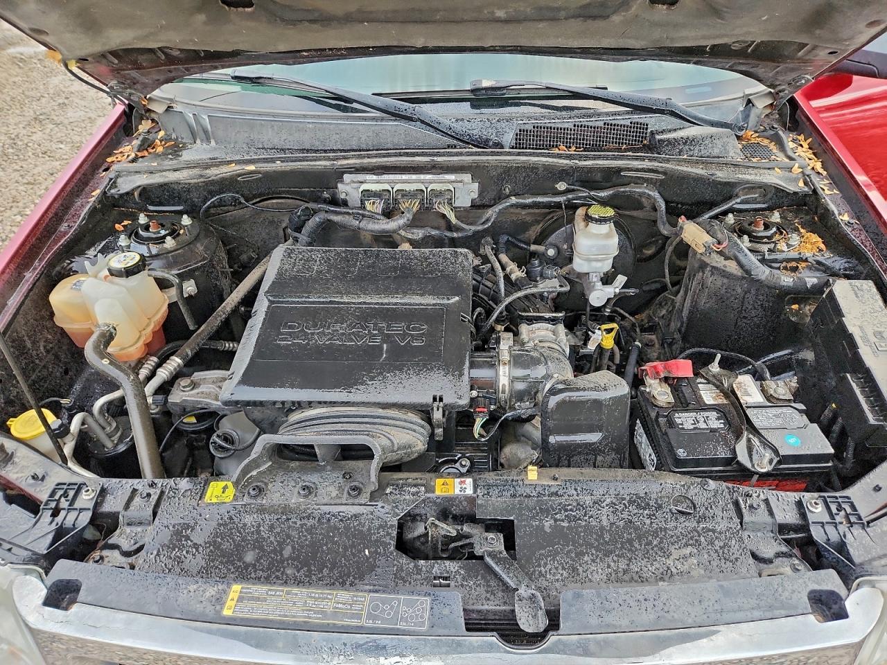 2011 FORD ESCAPE XLT photo 11
