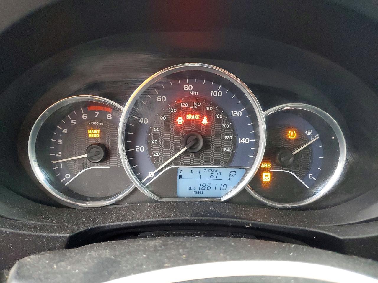 2014 TOYOTA COROLLA L photo 9