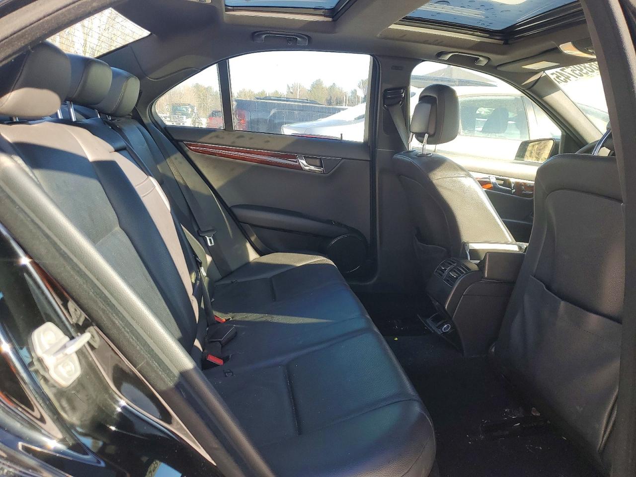 2011 MERCEDES-BENZ C 300 4MATIC photo 10