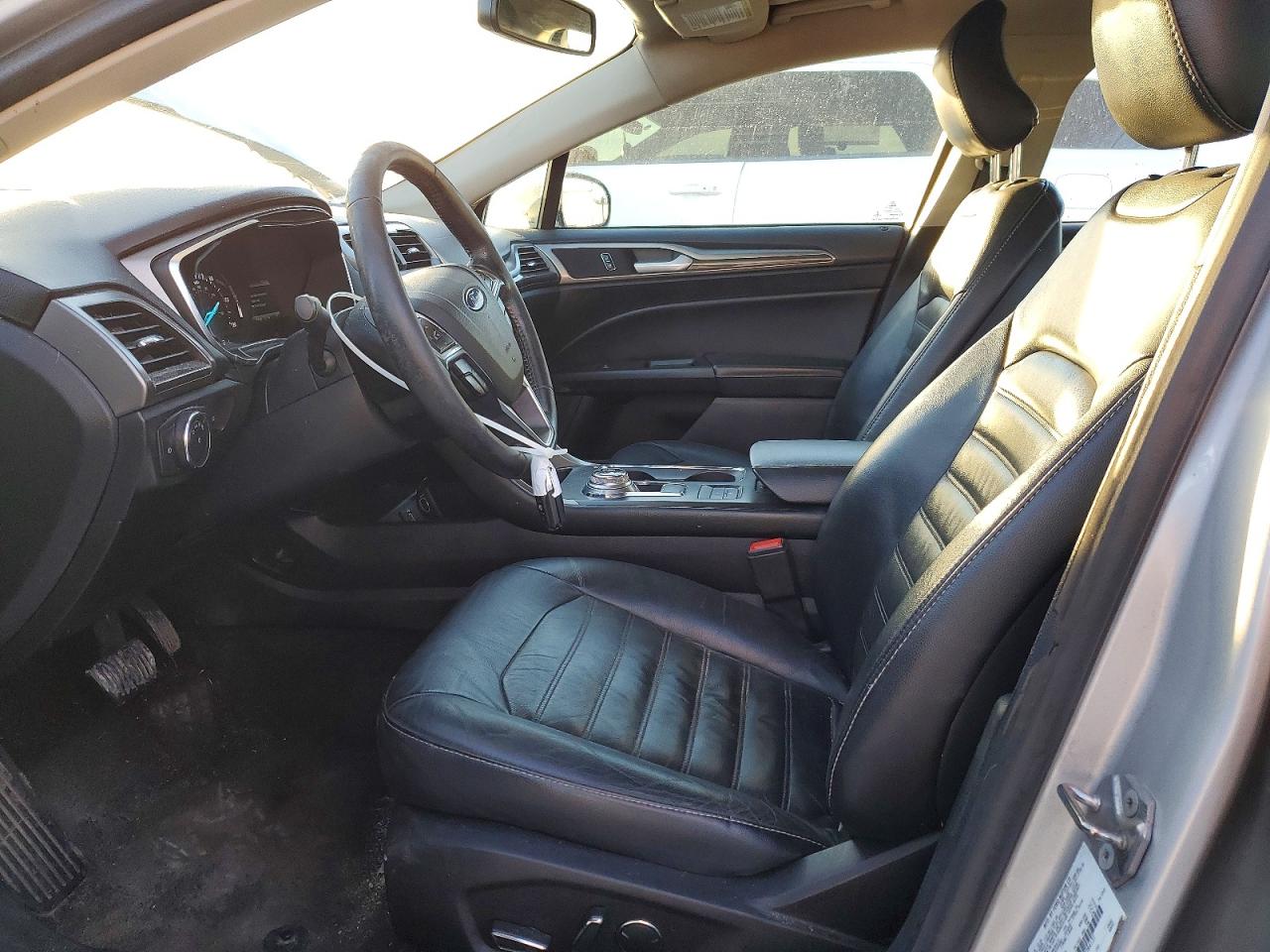2017 FORD FUSION SE PHEV photo 7