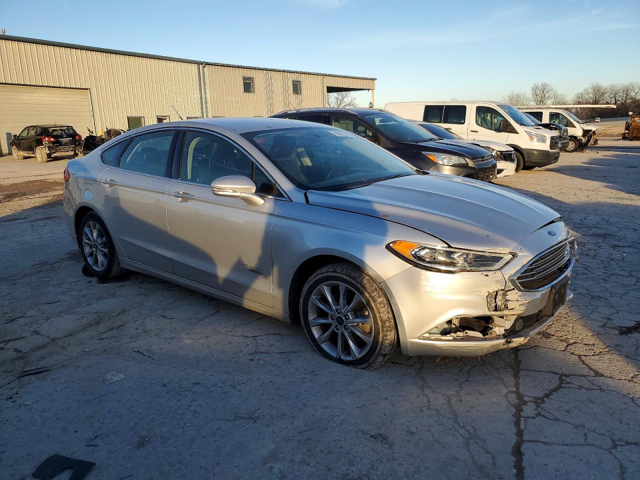 2017 FORD FUSION SE PHEV photo 4