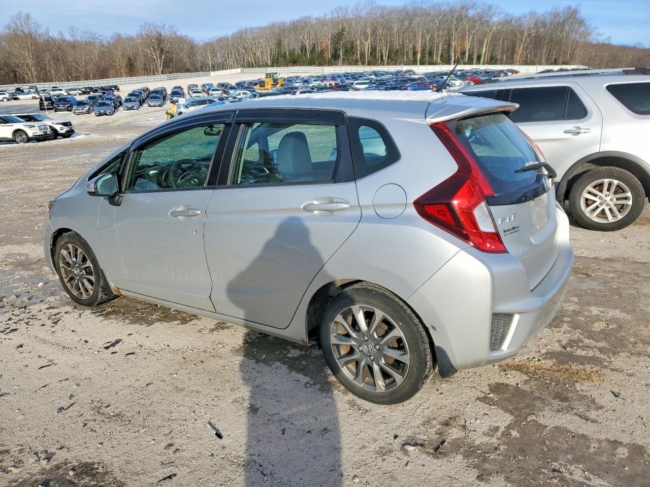 2015 HONDA FIT LX photo 2