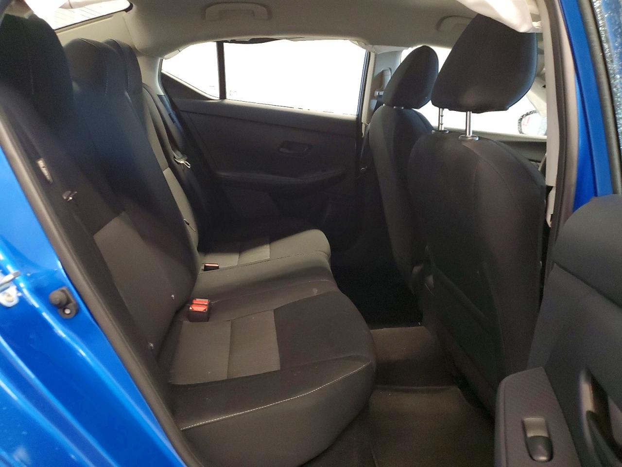 2025 NISSAN SENTRA SV photo 10