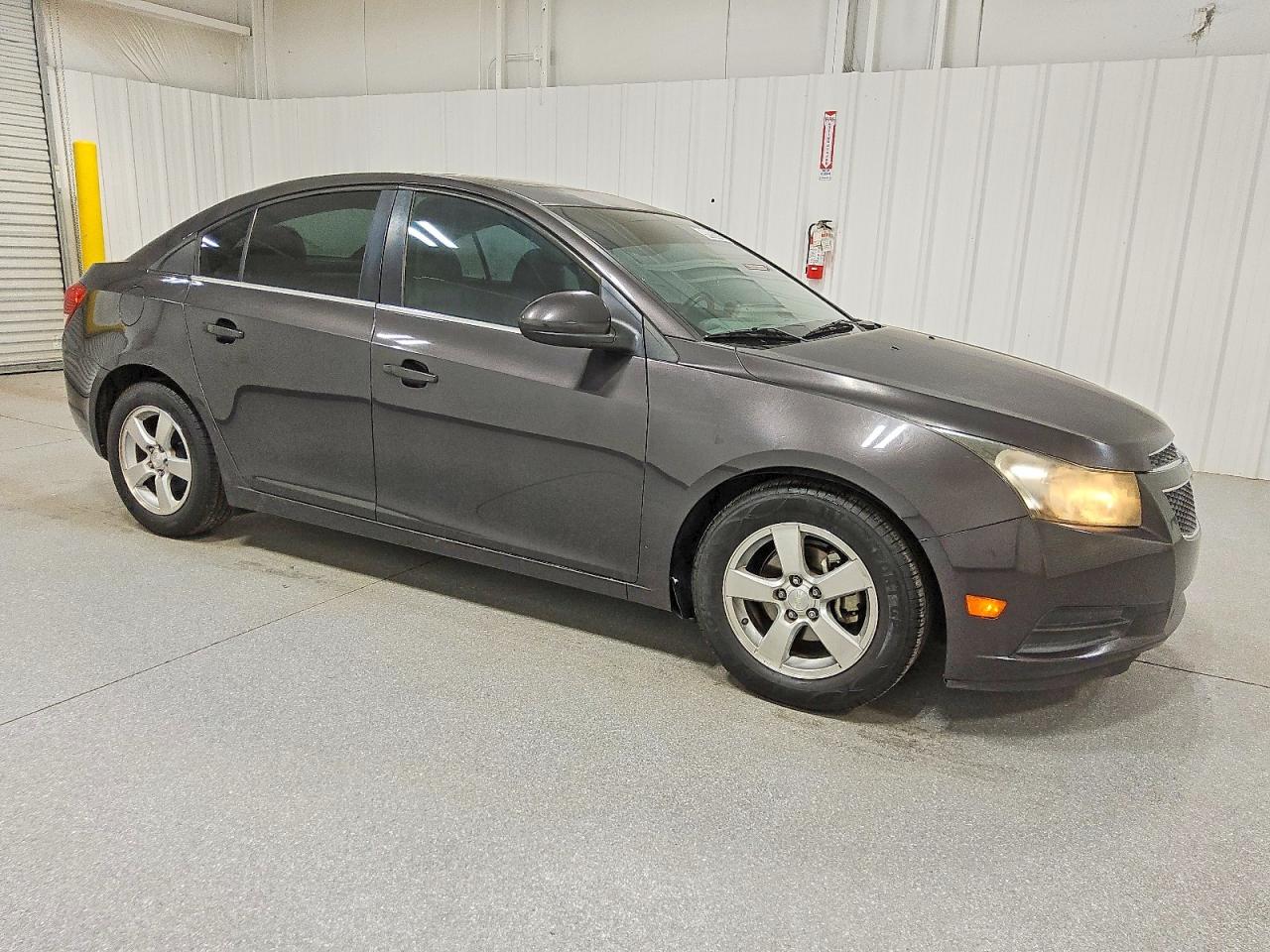 2014 CHEVROLET CRUZE LT photo 4