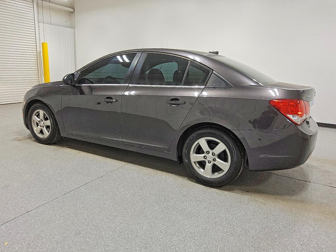 2014 CHEVROLET CRUZE LT photo 2