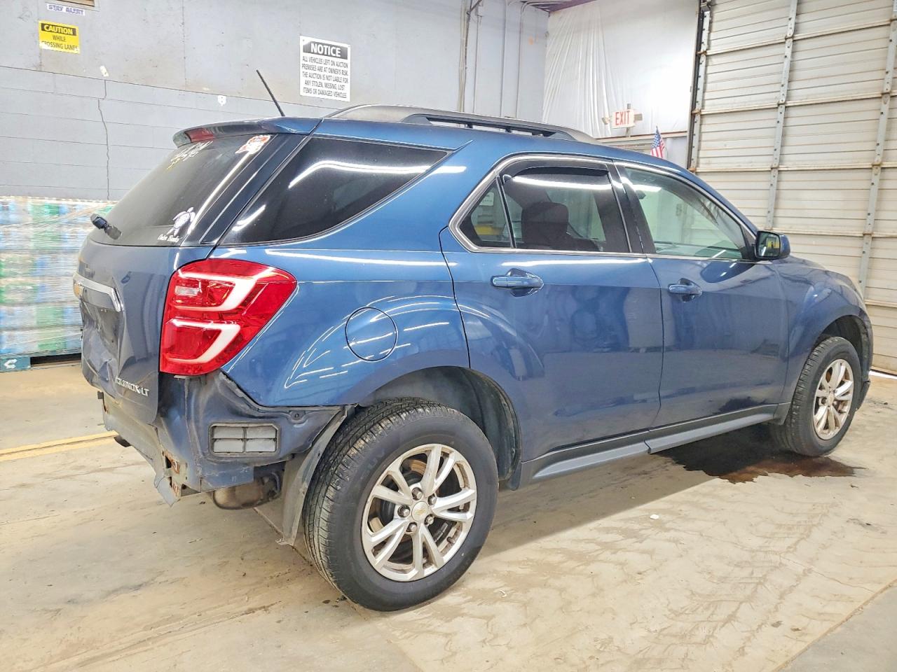 2016 CHEVROLET EQUINOX LT photo 3