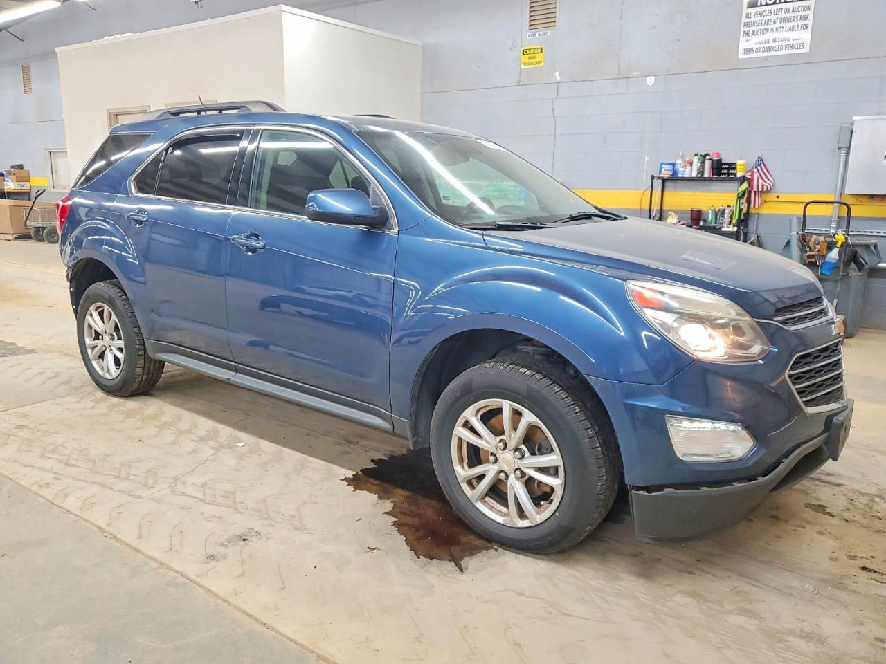 2016 CHEVROLET EQUINOX LT photo 4