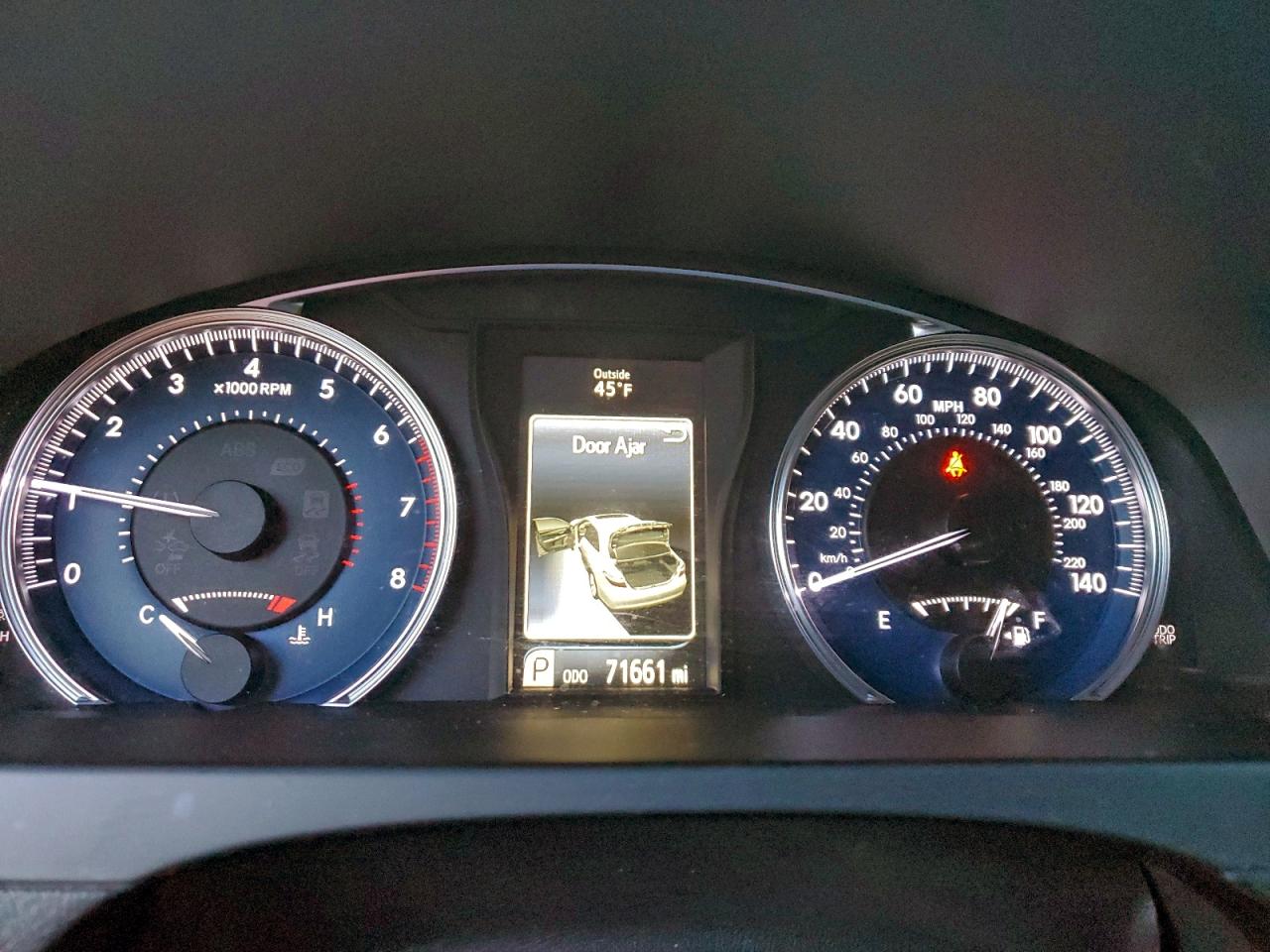 2017 TOYOTA CAMRY LE photo 9