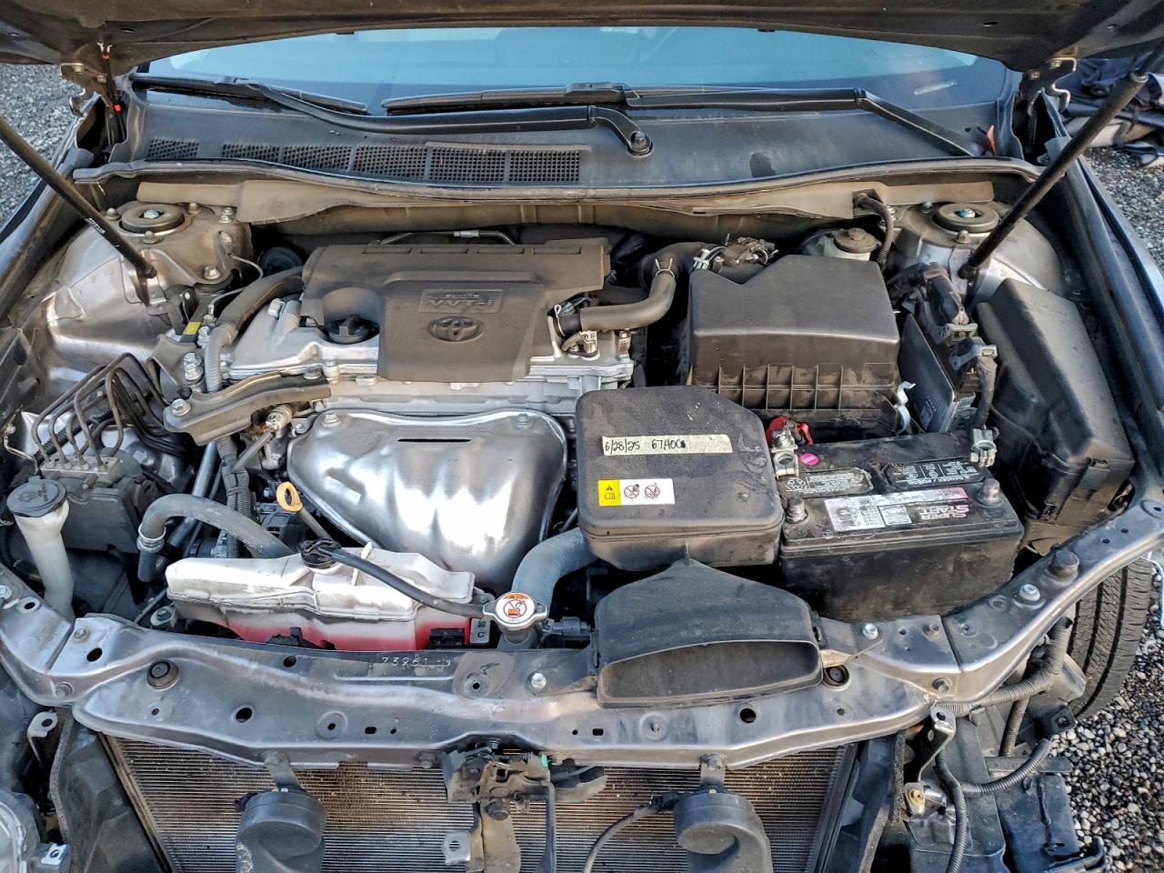2017 TOYOTA CAMRY LE photo 11