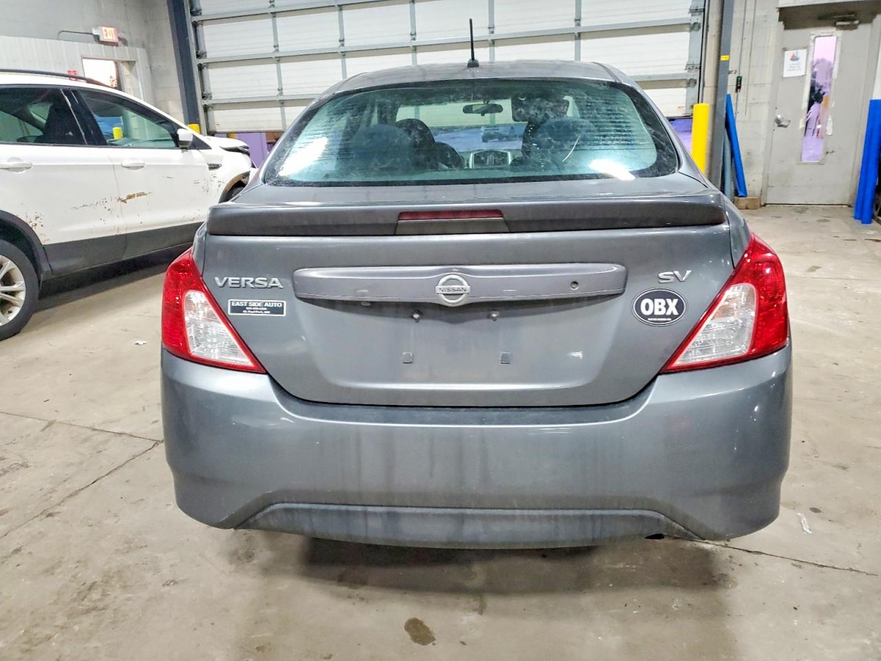 2019 NISSAN VERSA S photo 6