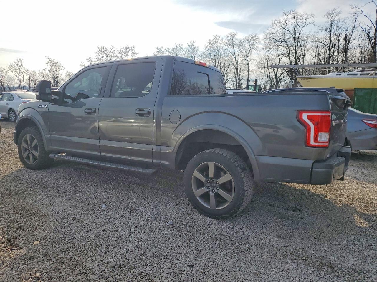 2017 FORD F150 SUPERCREW photo 2