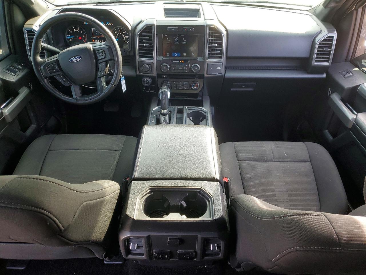 2017 FORD F150 SUPERCREW photo 8