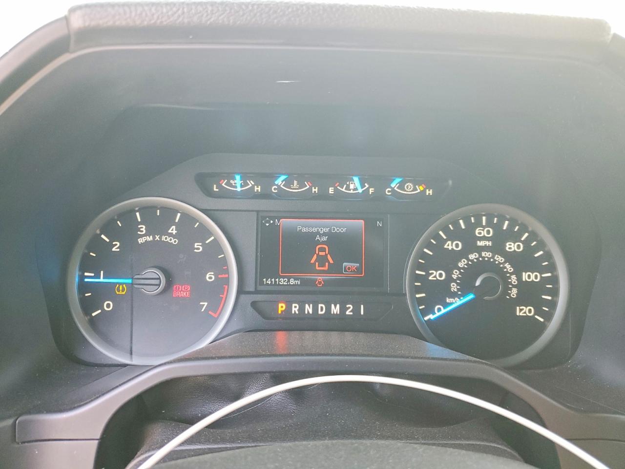 2017 FORD F150 SUPERCREW photo 9