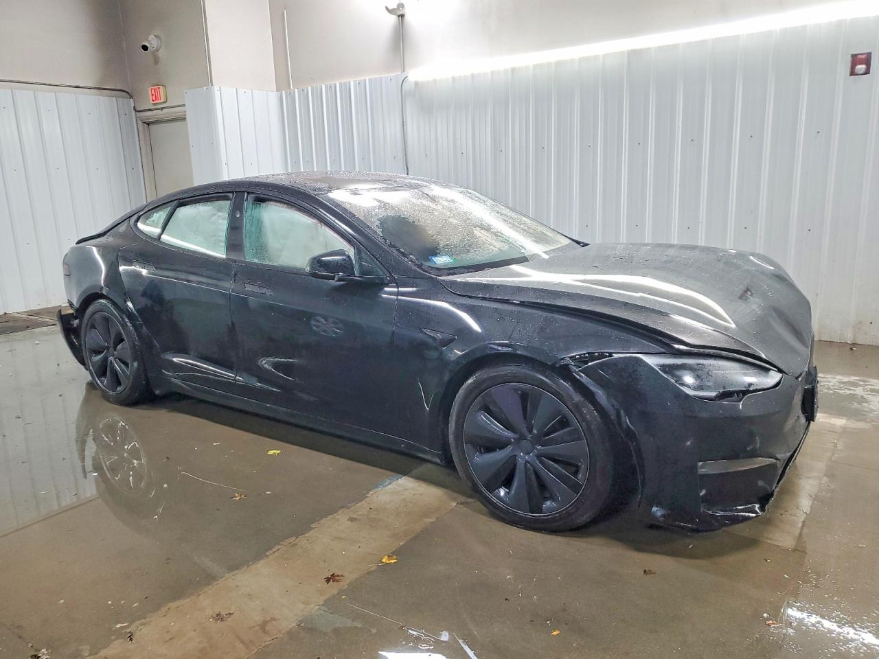 2023 TESLA MODEL S photo 4