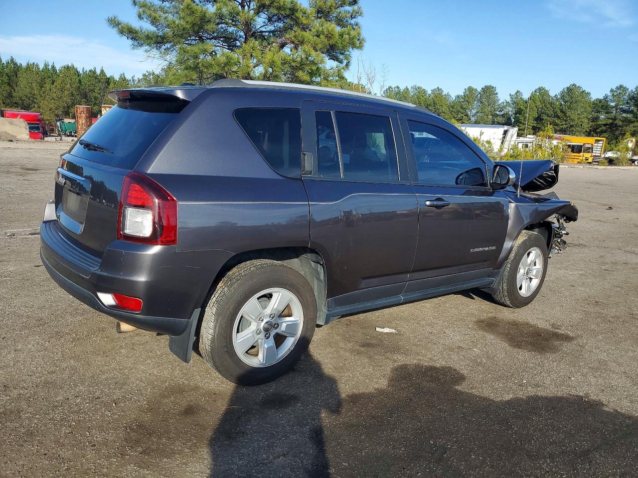 2017 JEEP COMPASS SPORT photo 3