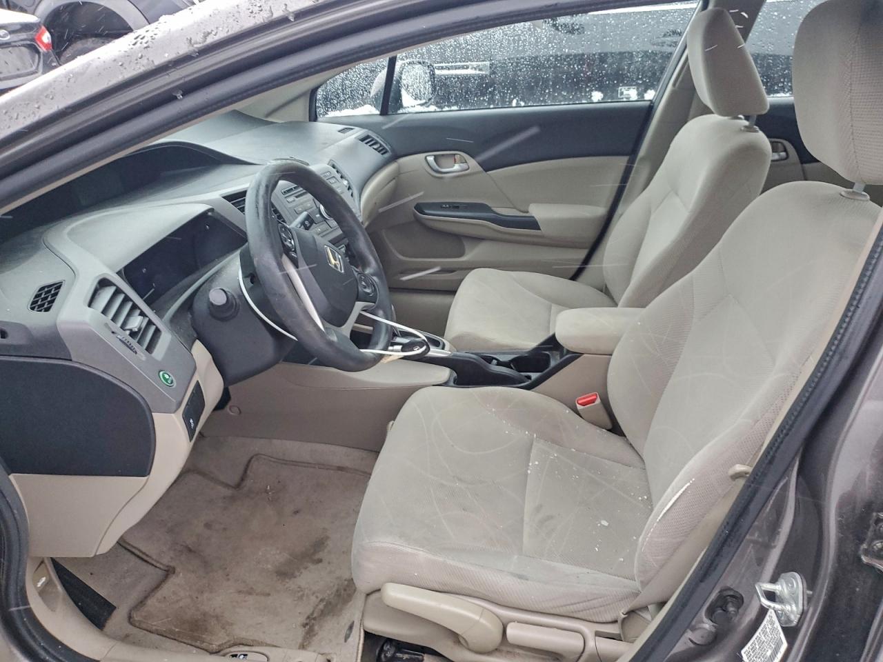2012 HONDA CIVIC LX photo 7