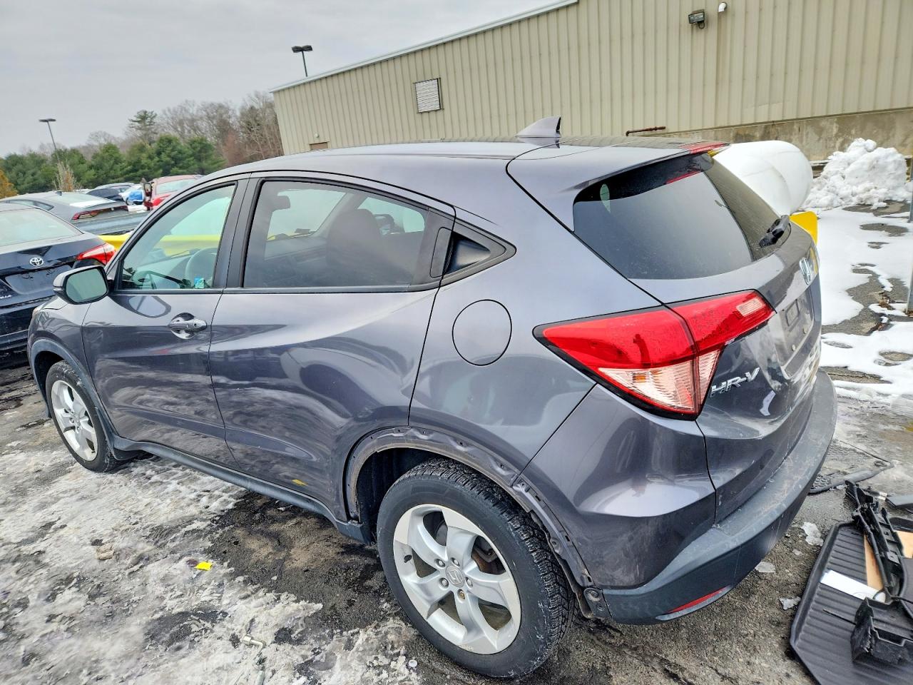 2016 HONDA HR-V EX photo 2
