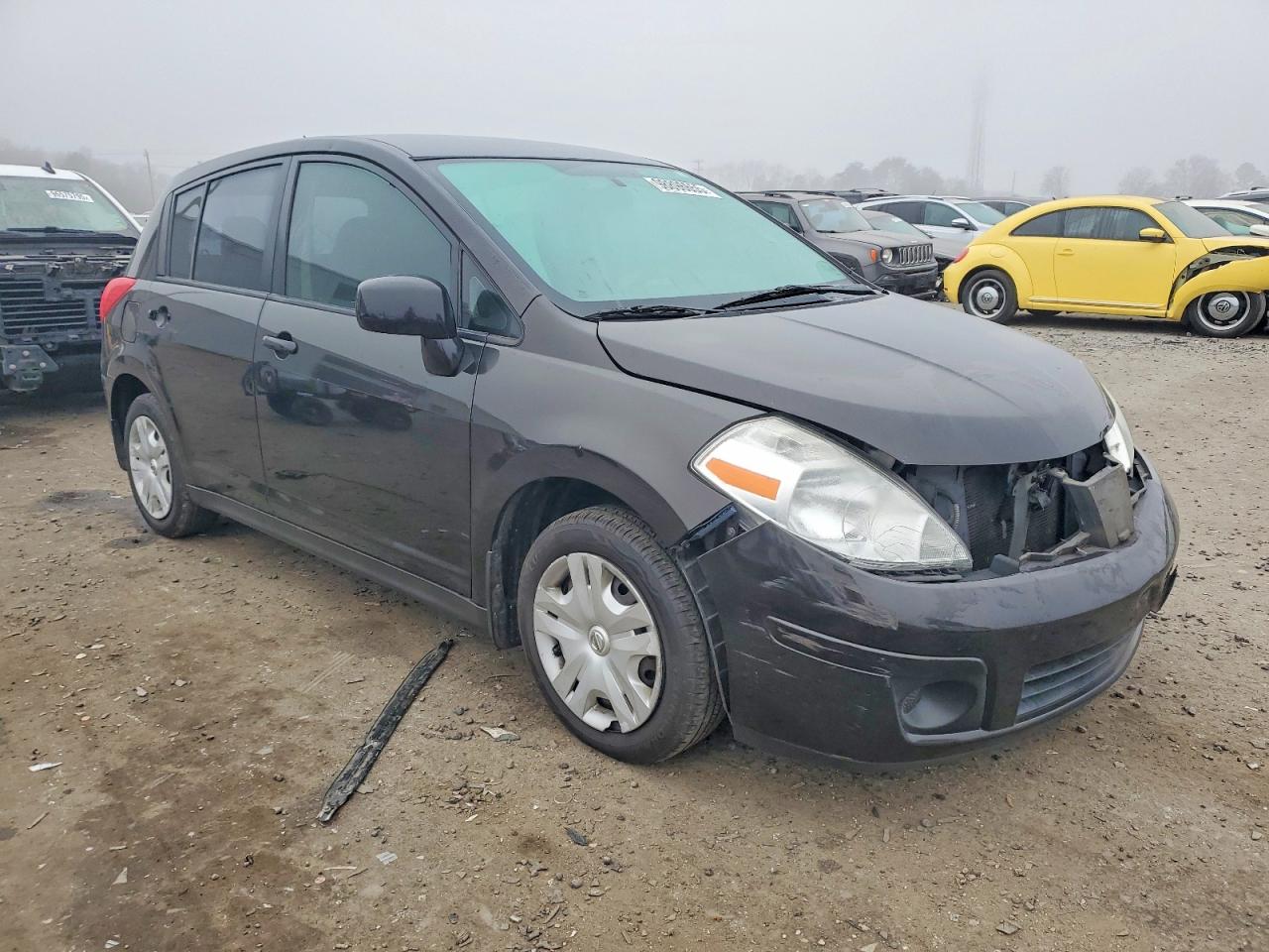 2011 NISSAN VERSA S photo 4
