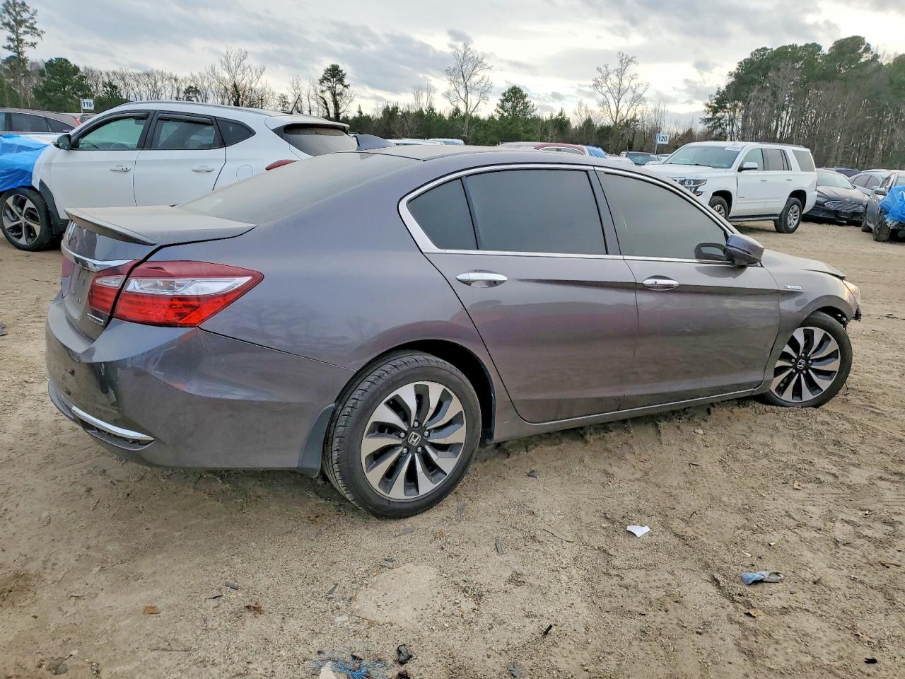 2017 HONDA ACCORD HYBRID EXL photo 3