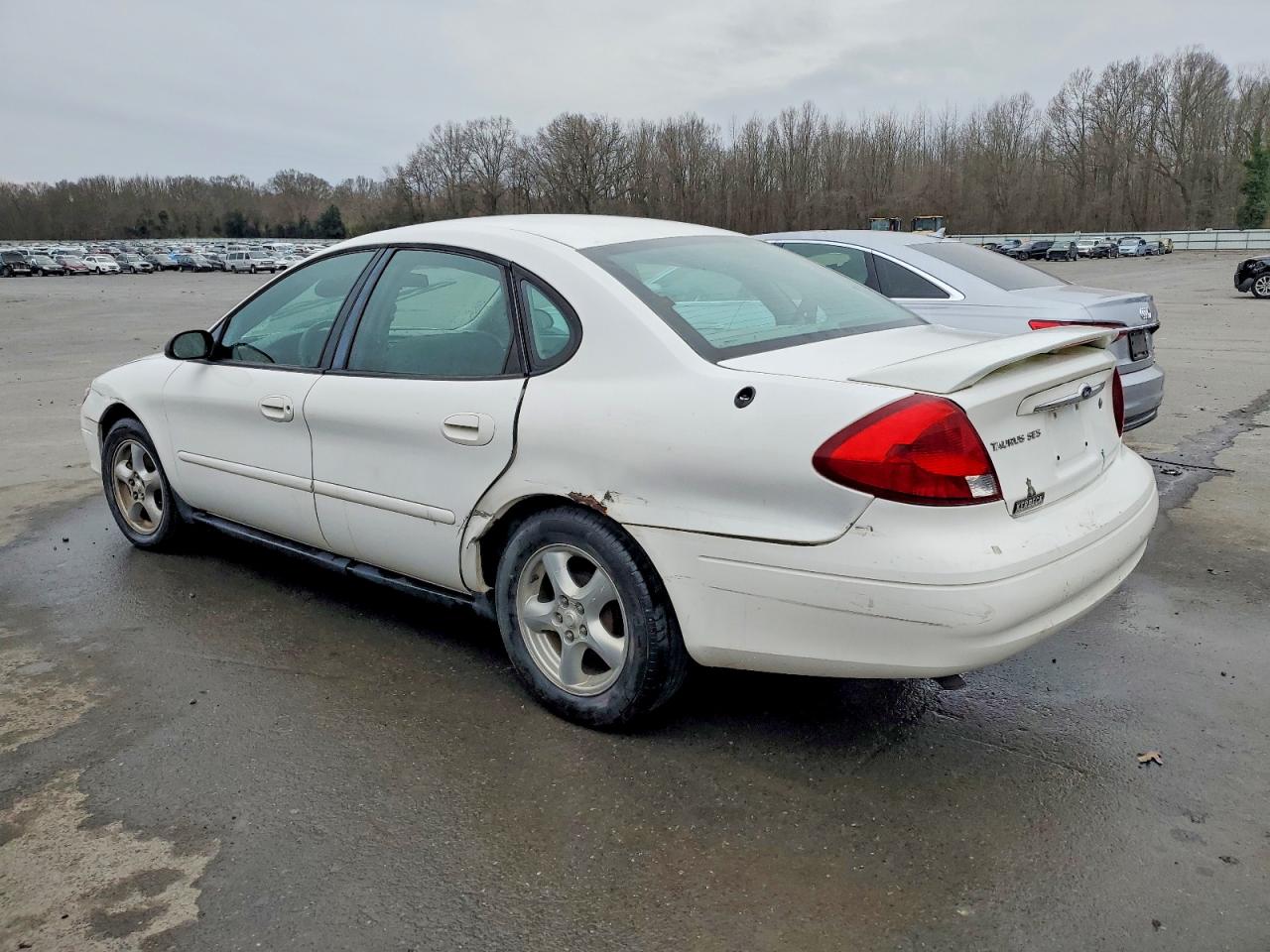 2003 FORD TAURUS SES photo 2