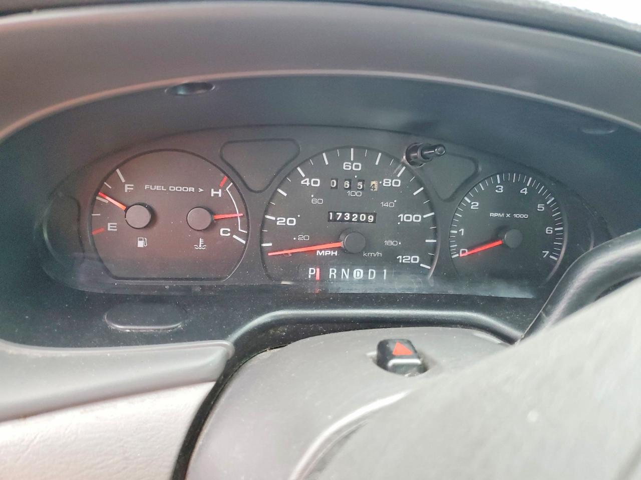 2003 FORD TAURUS SES photo 9