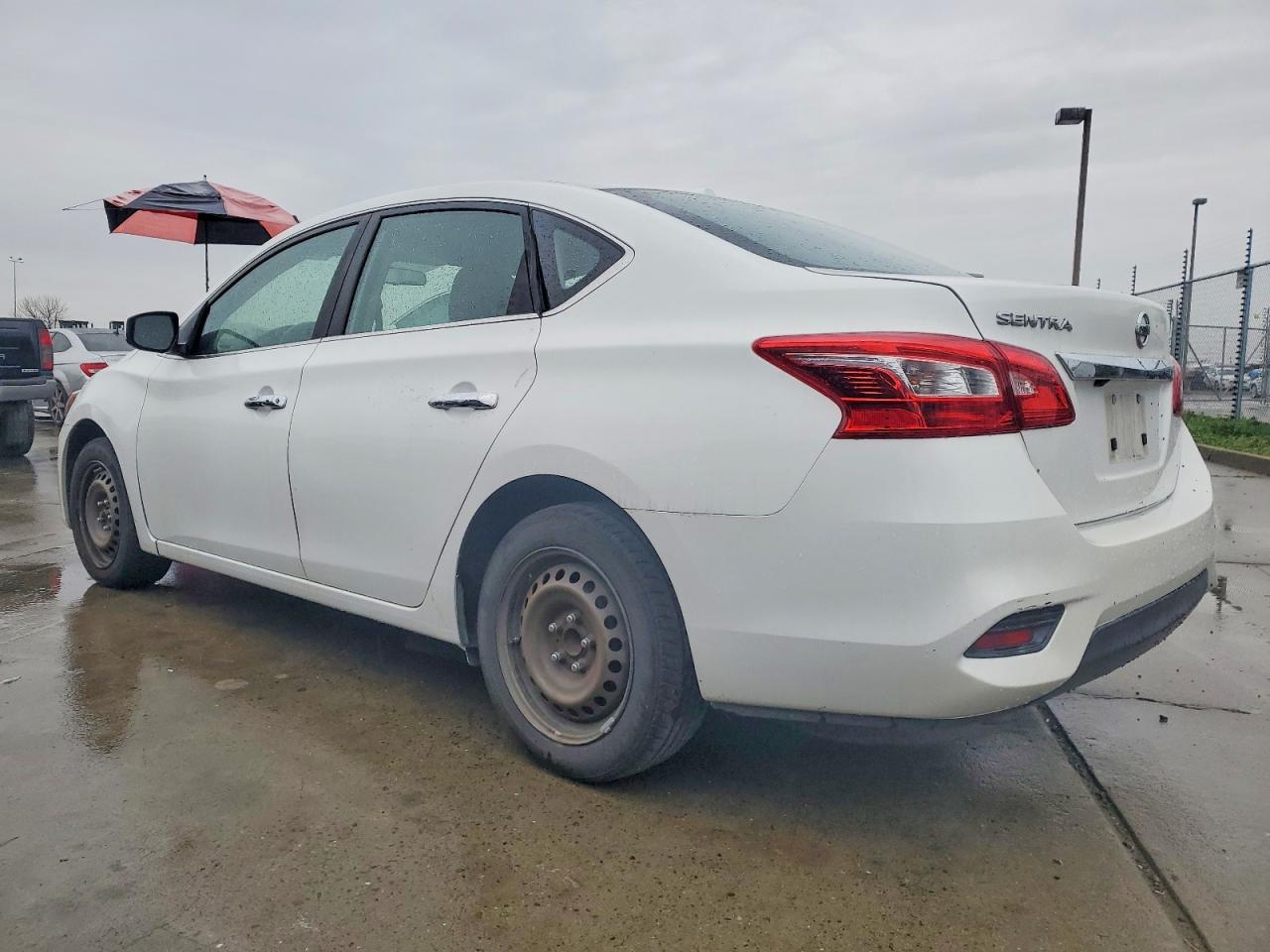 2016 NISSAN SENTRA S photo 2