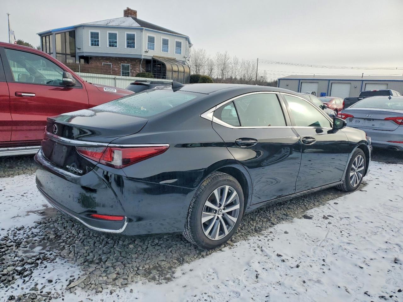 2021 LEXUS ES 250 BASE photo 3