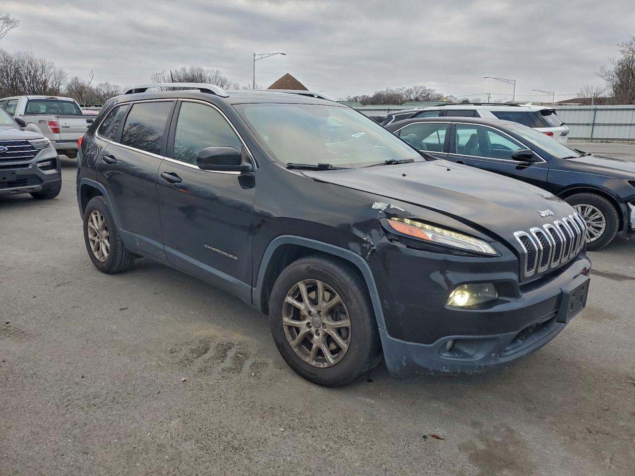 2018 JEEP CHEROKEE LATITUDE PLUS photo 4