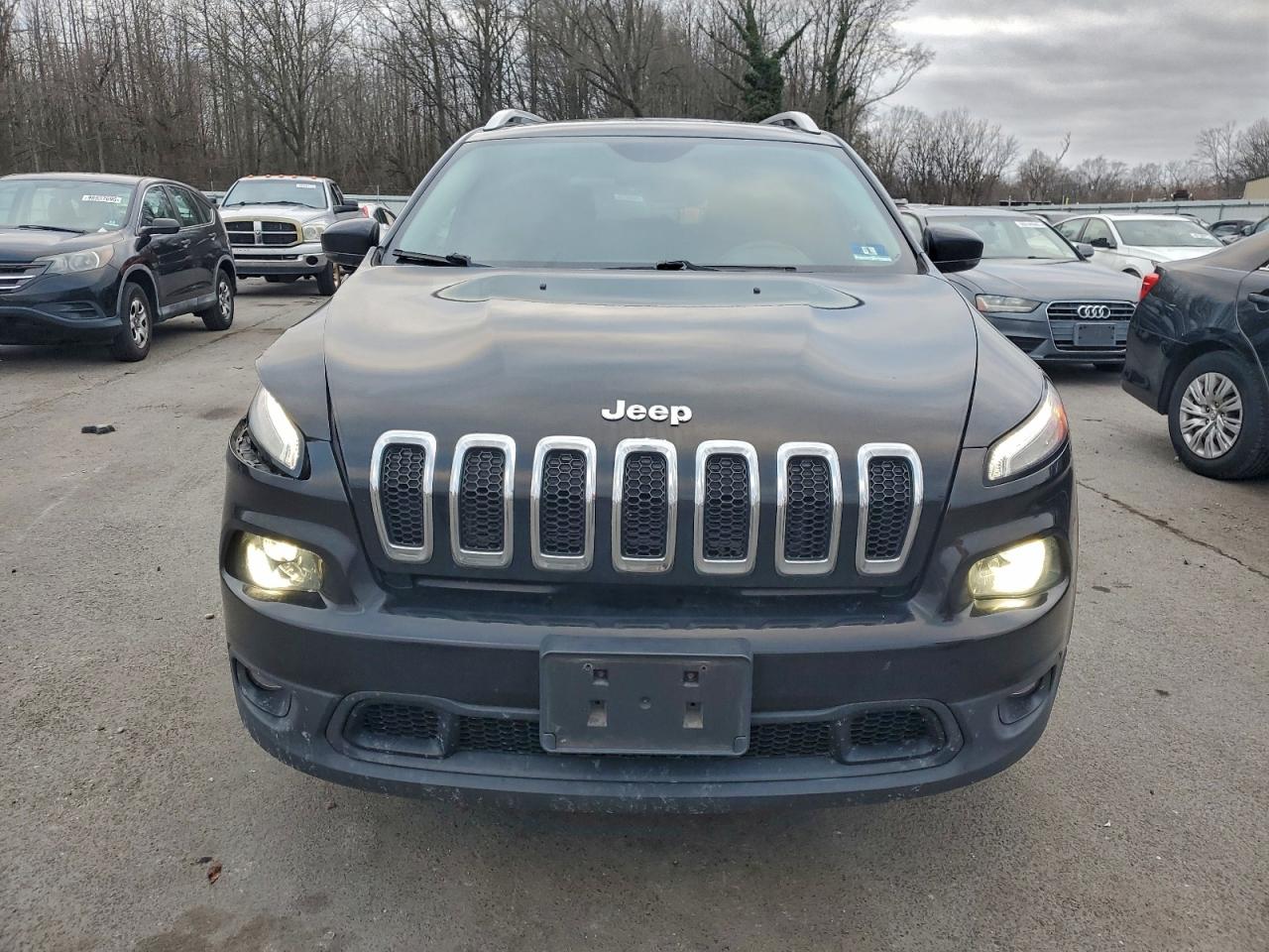 2018 JEEP CHEROKEE LATITUDE PLUS photo 5