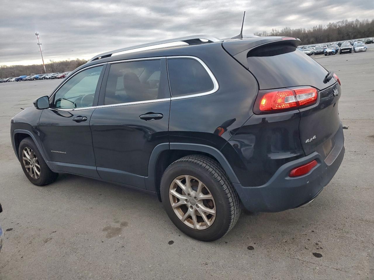 2018 JEEP CHEROKEE LATITUDE PLUS photo 2