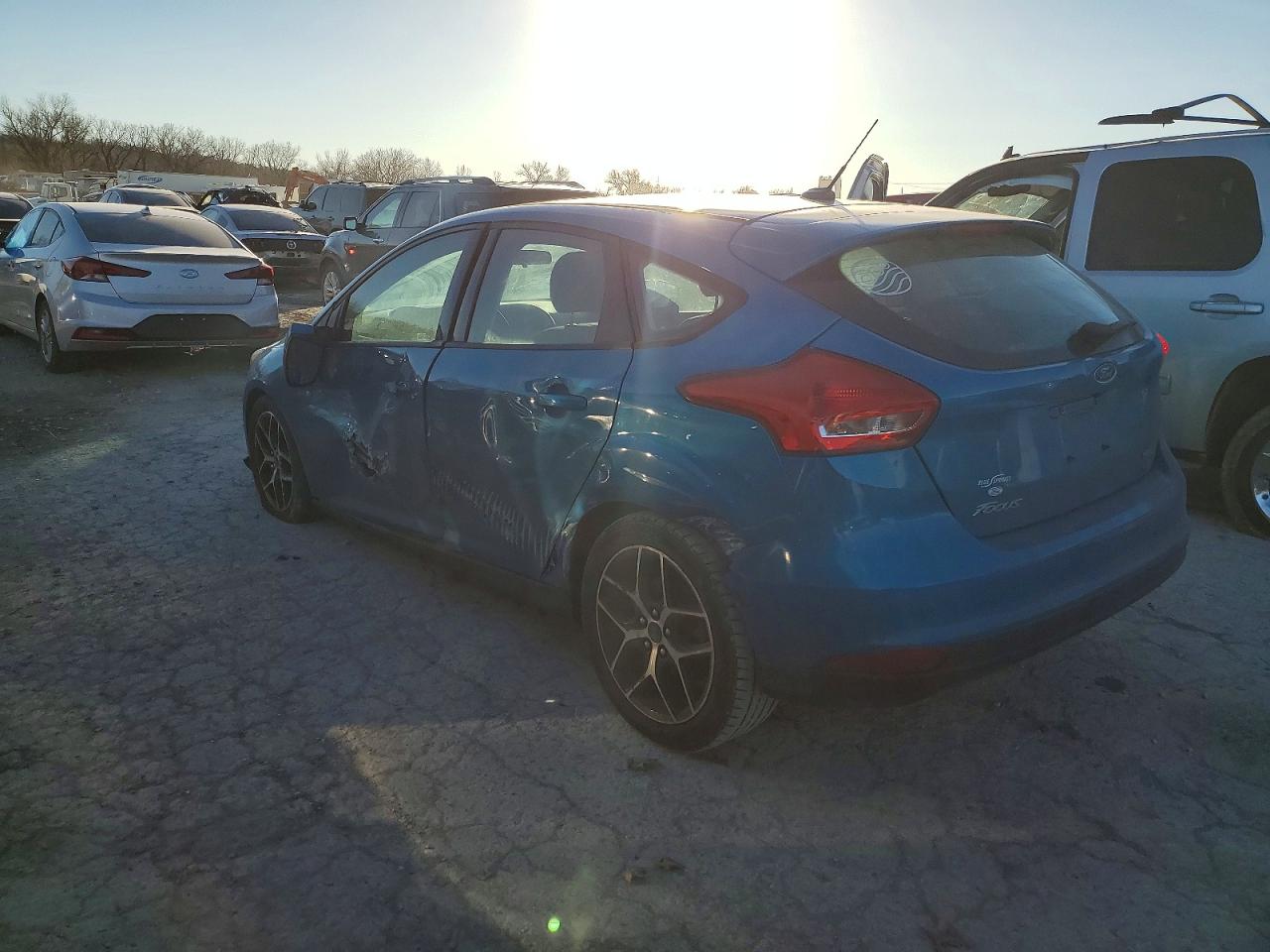 2017 FORD FOCUS SEL photo 5
