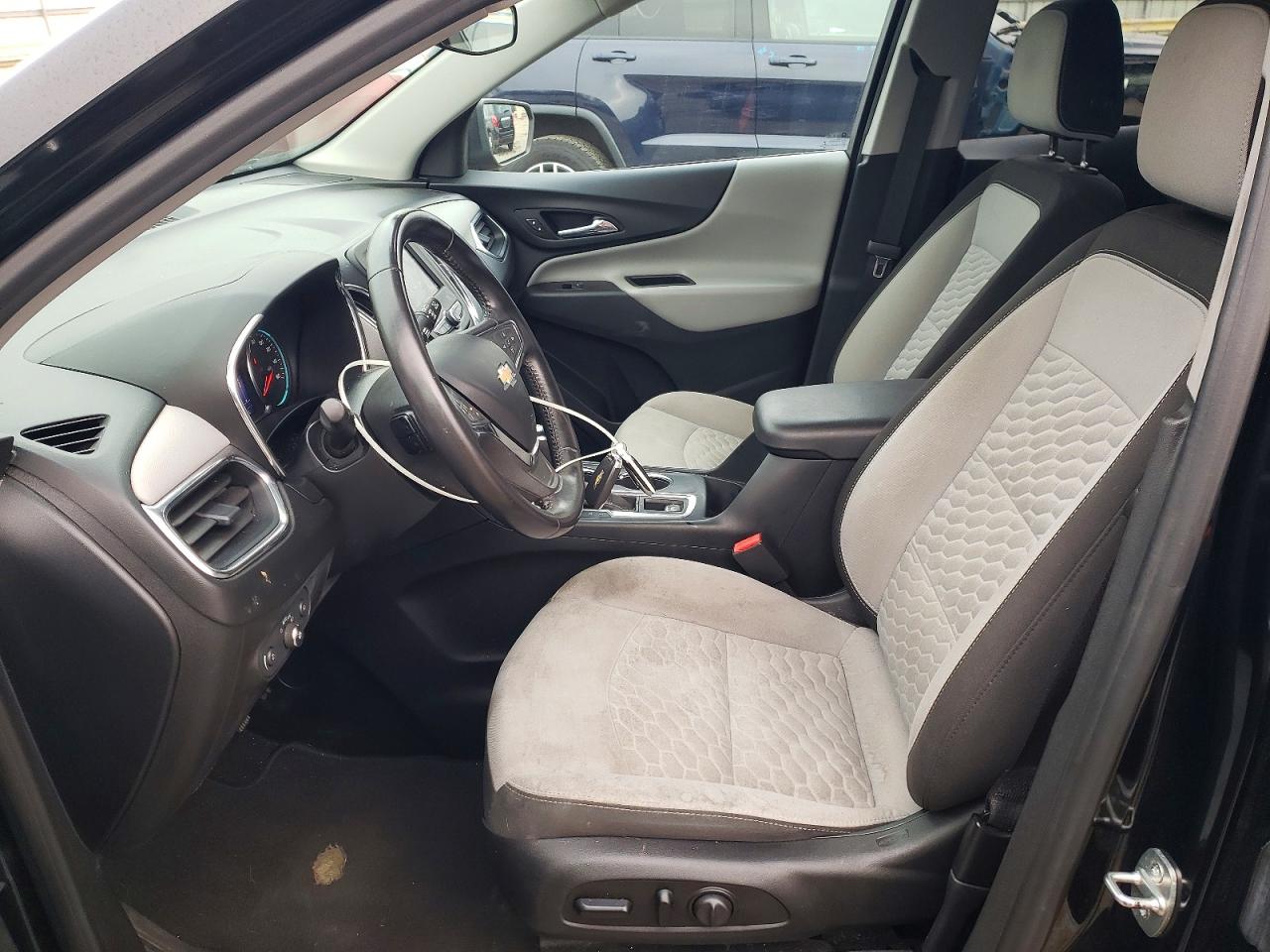 2020 CHEVROLET EQUINOX LT photo 7