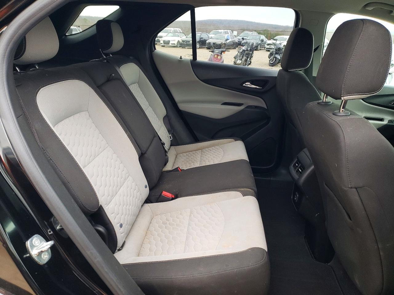 2020 CHEVROLET EQUINOX LT photo 11