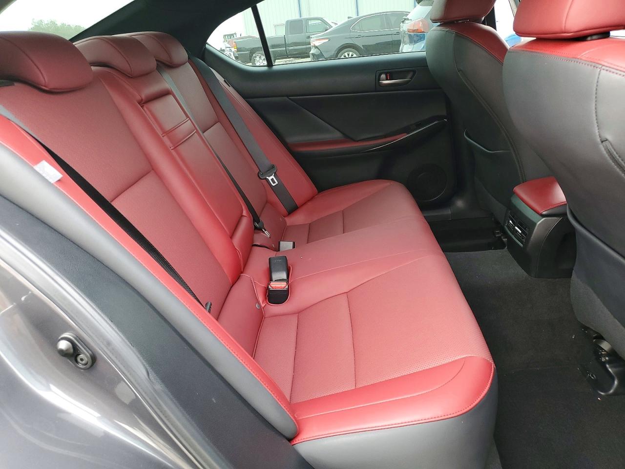 2021 LEXUS IS 300 photo 10