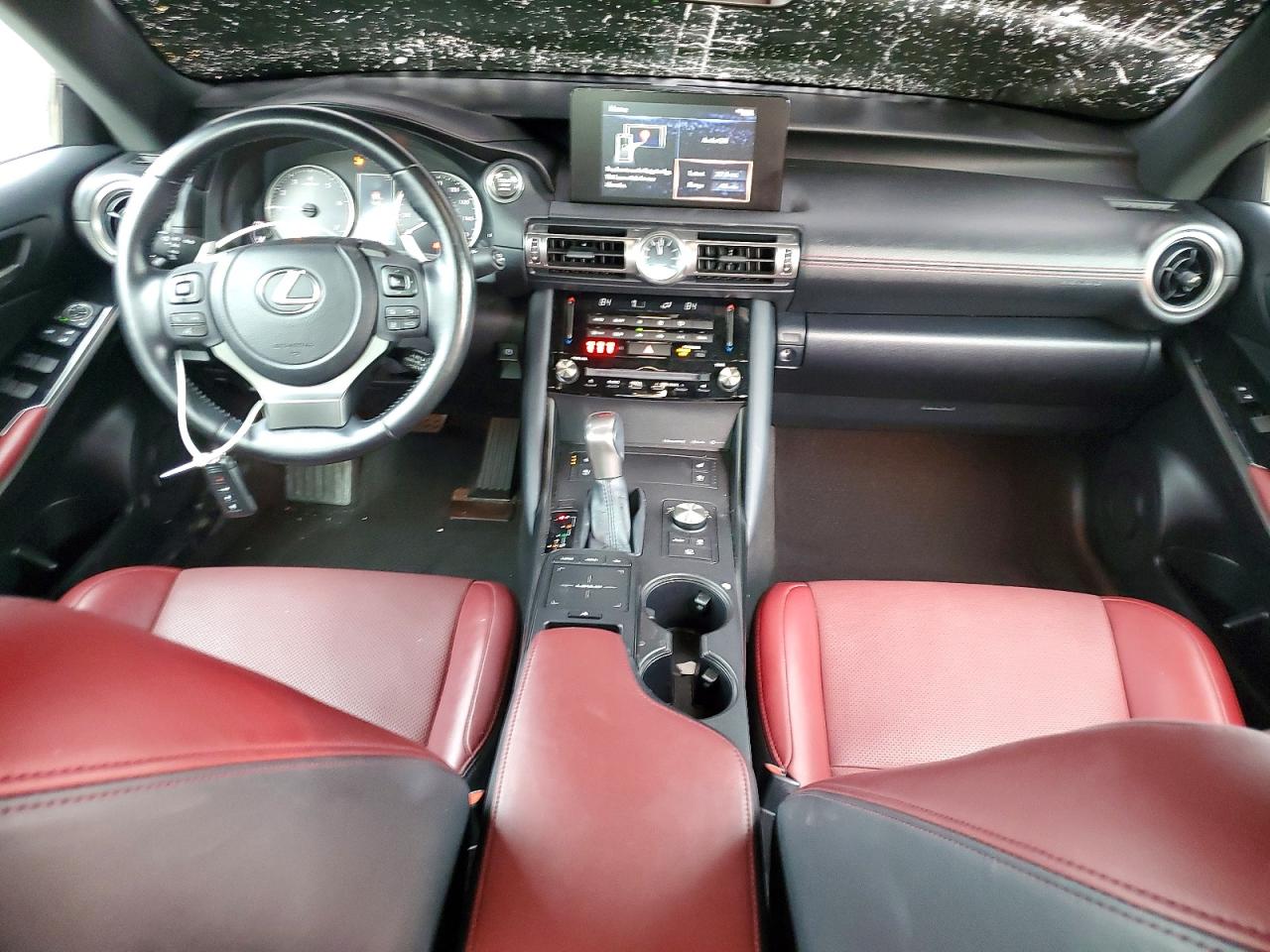 2021 LEXUS IS 300 photo 8