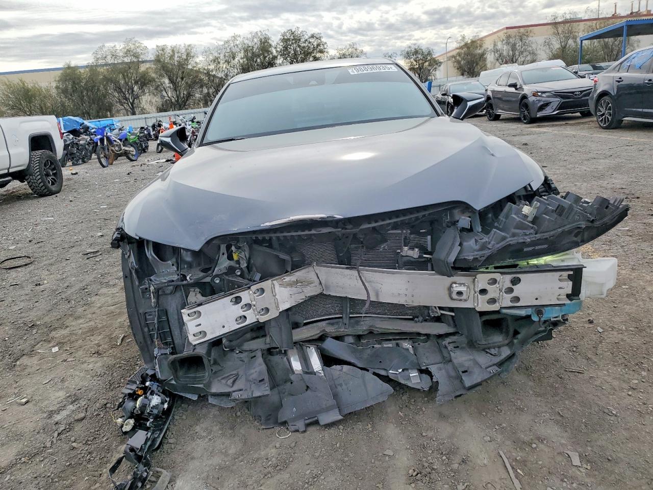 2021 LEXUS IS 300 photo 5