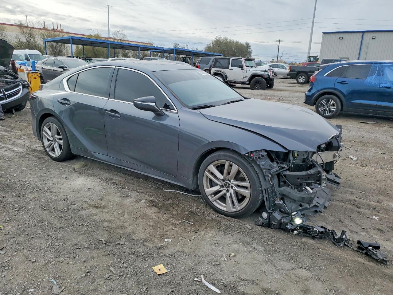 2021 LEXUS IS 300 photo 4