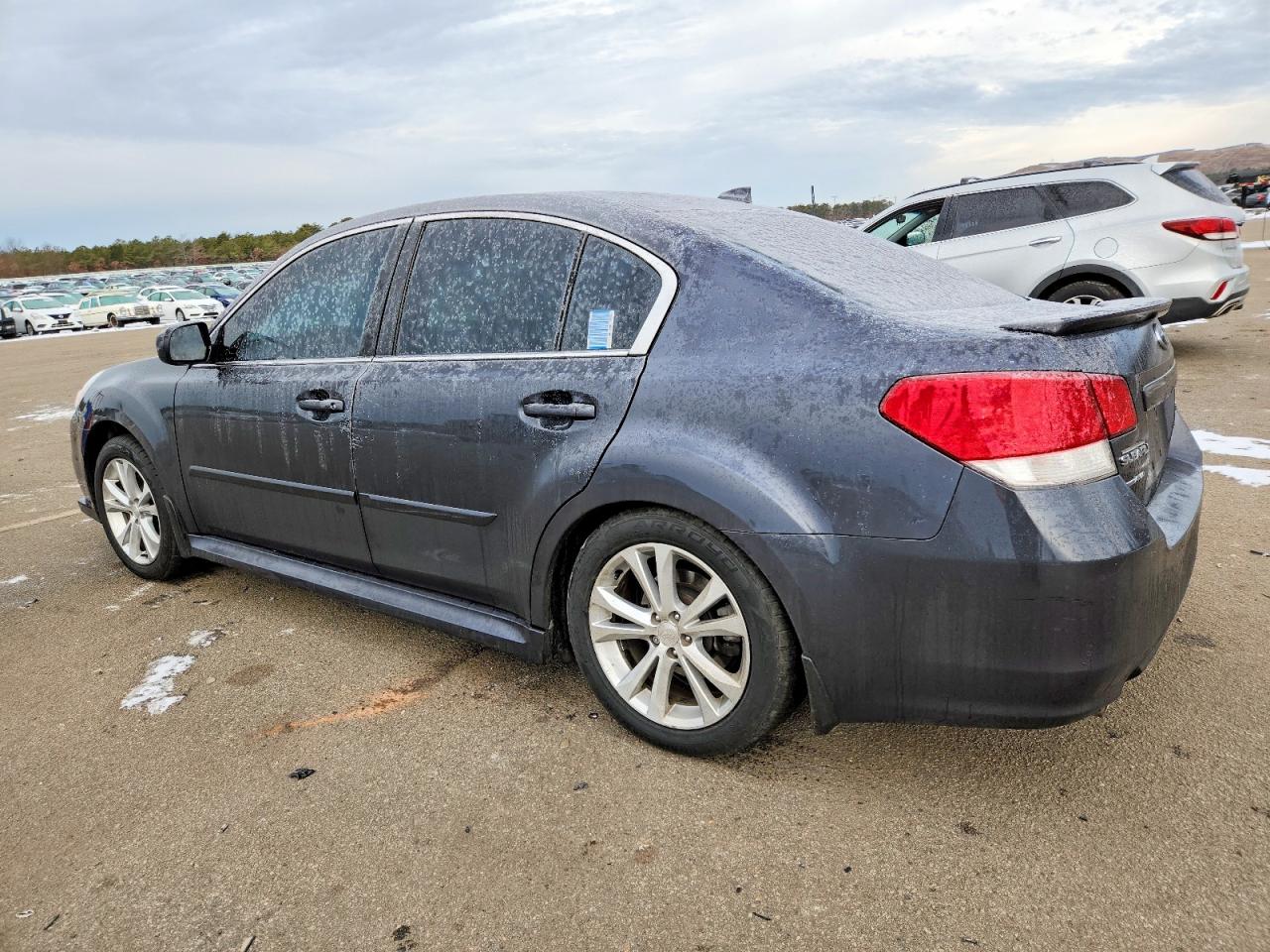 2013 SUBARU LEGACY 3.6R LIMITED photo 2
