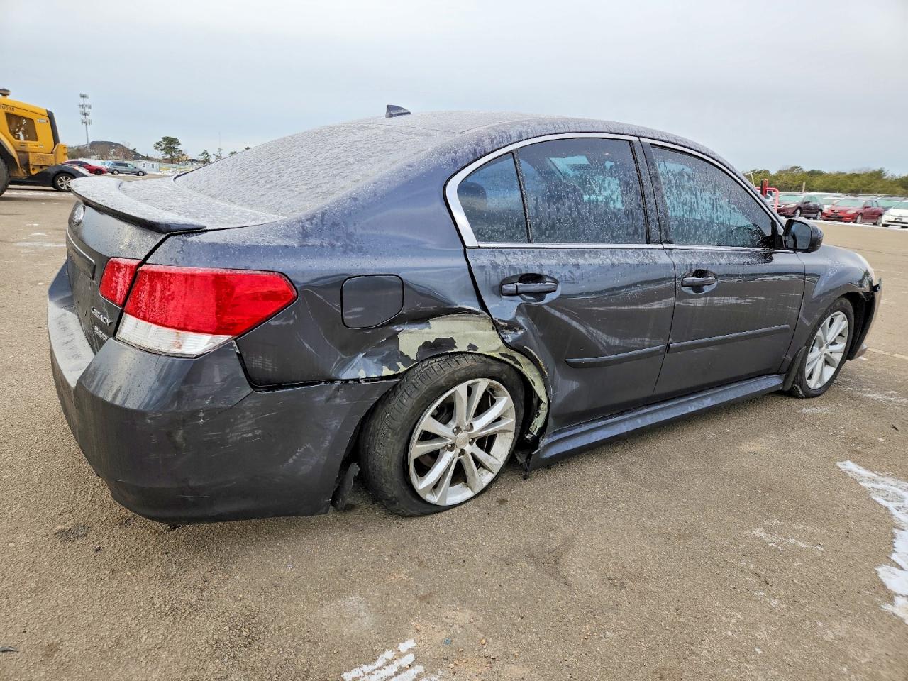 2013 SUBARU LEGACY 3.6R LIMITED photo 3