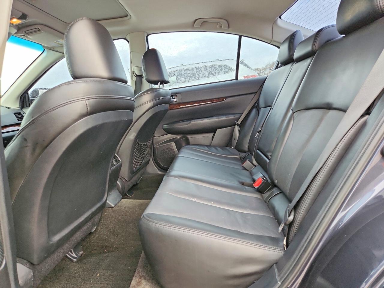 2013 SUBARU LEGACY 3.6R LIMITED photo 10