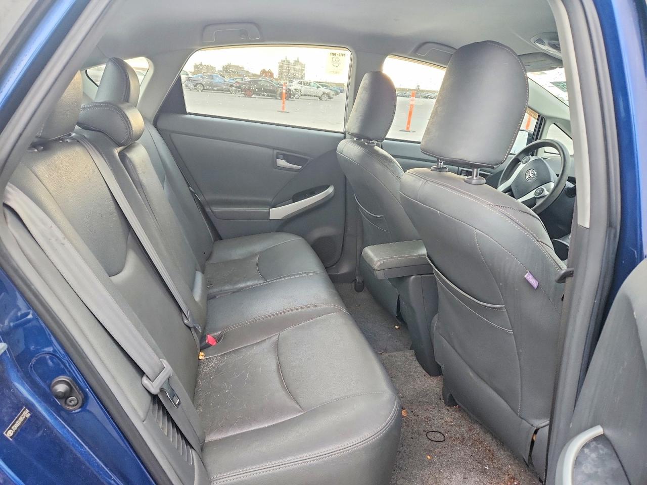 2011 TOYOTA PRIUS photo 10