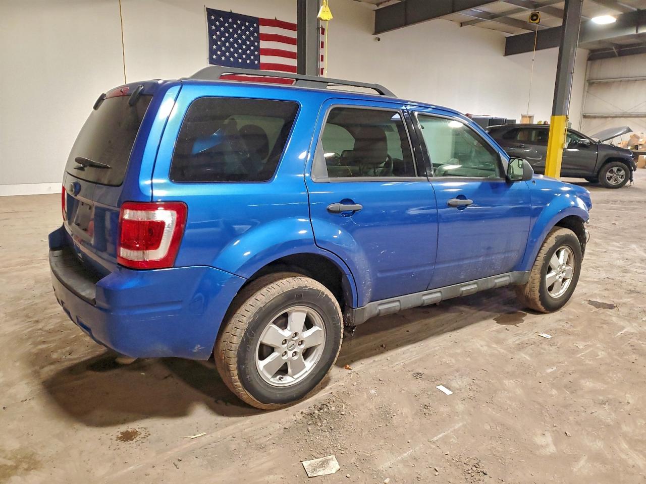 2012 FORD ESCAPE XLT photo 3
