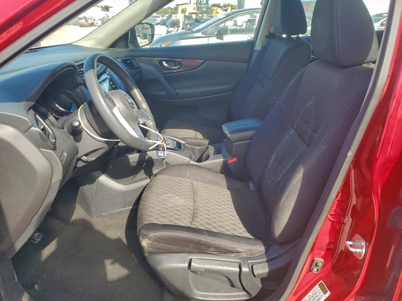 2017 NISSAN ROGUE S photo 7
