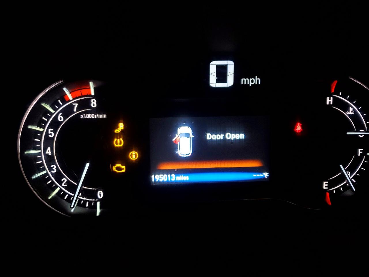 2016 HONDA PILOT ELITE photo 9