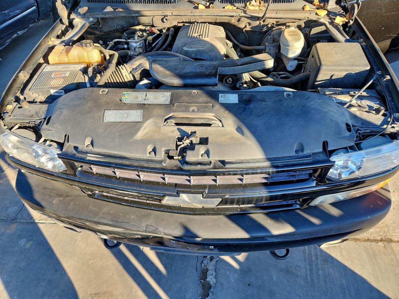 2003 CHEVROLET SUBURBAN K1500 photo 12