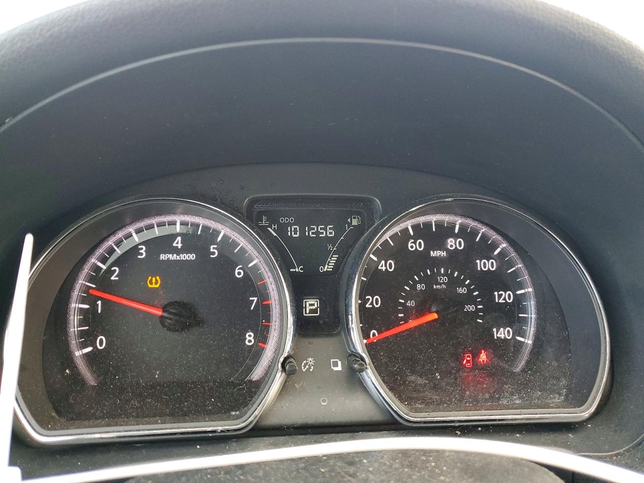 2019 NISSAN VERSA S photo 9