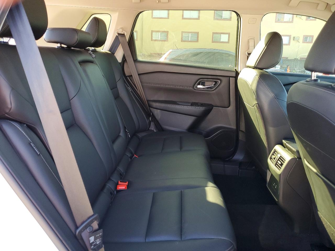 2024 NISSAN ROGUE SL photo 11